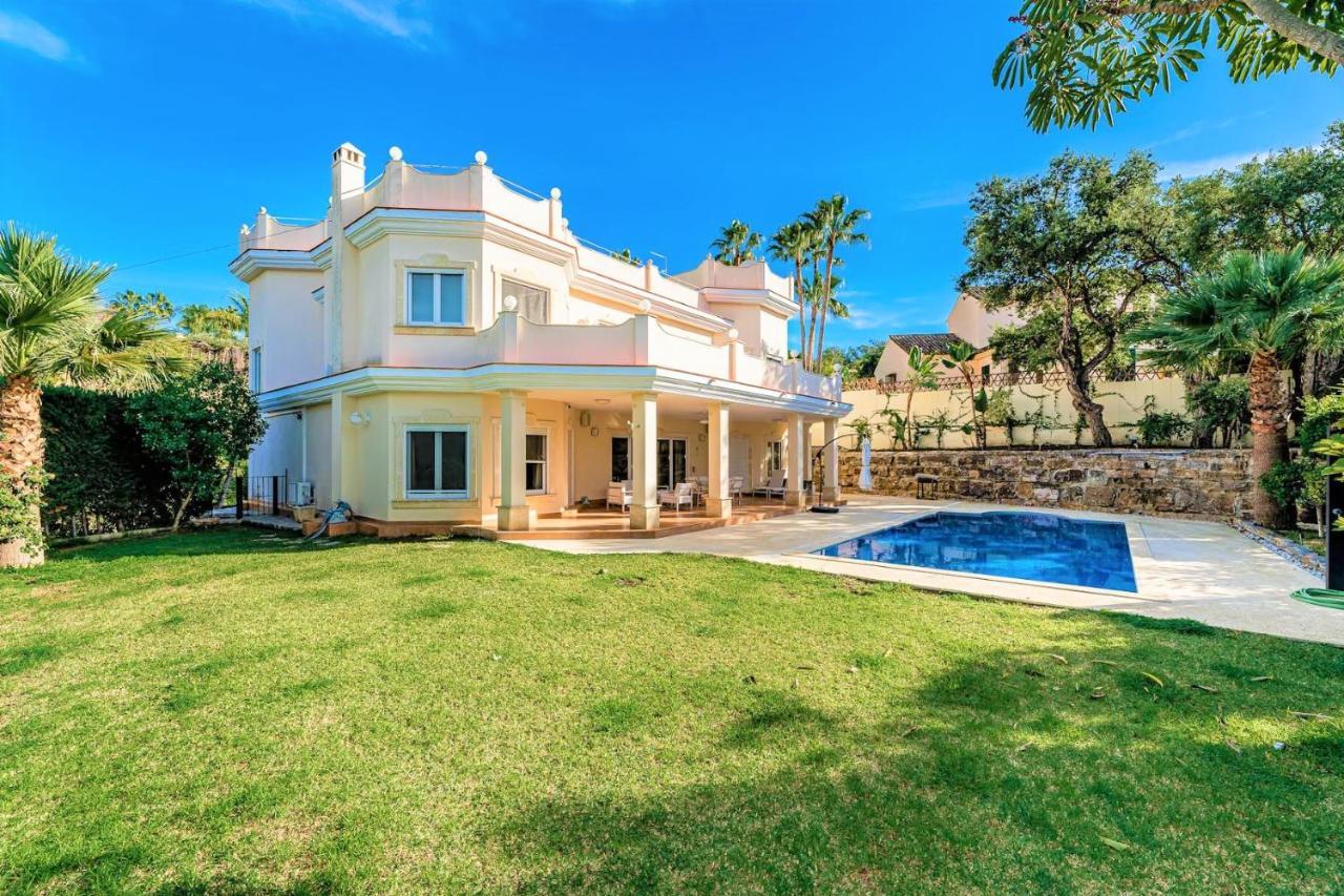 Villa Svim, Walking Distance To The Beach! Марбелья Экстерьер фото